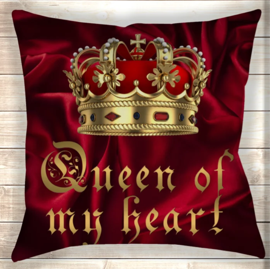 Подушка Queen of my heart 70х70