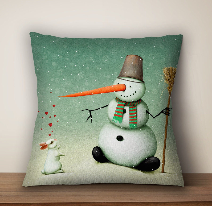 Подушка з новорічним принтом Сніговик і білий зайчик